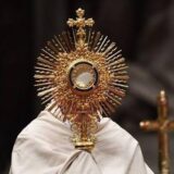 É LINDO SER CATÓLICO 🇻🇦❤️