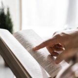 BUSCANDO CONHECIMENTO BIBLICO